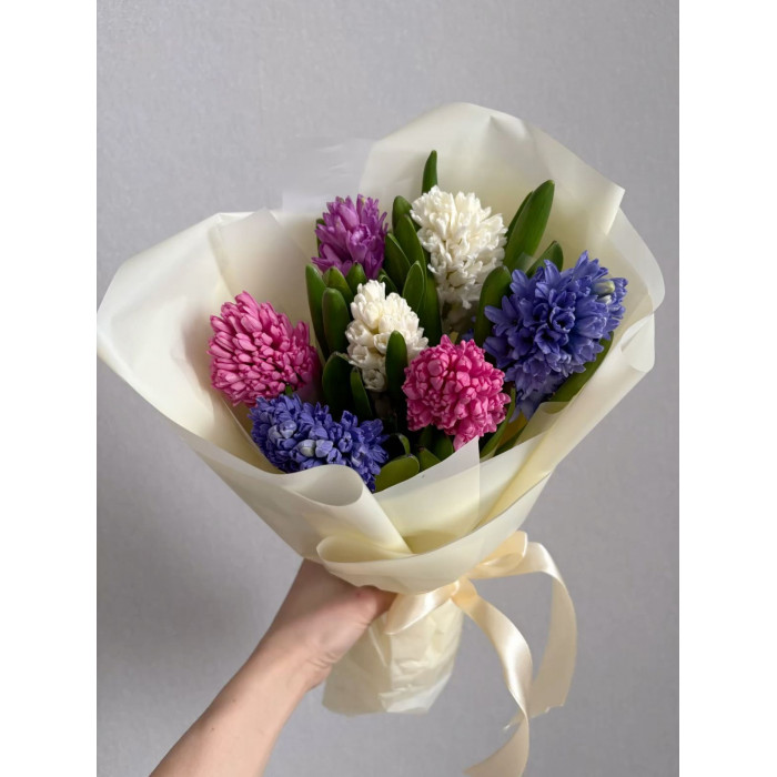 Гиацинты в Караганде